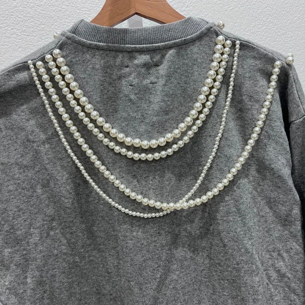 Carbon38 Pearl Sweatshirt Women's‎ XS Embellished Beaded Gray Statement Piece